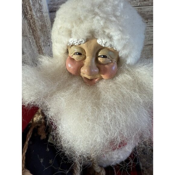 Vintage Wistyria Editions Sitting Santa Claus New England Hand Crafted 1992 - Picture 3 of 10